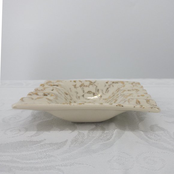 22 KT Gold White Ashtray Hand Painted 5" X 4" 10 Cigarette Slots Vintage MCM - Picture 3 of 12